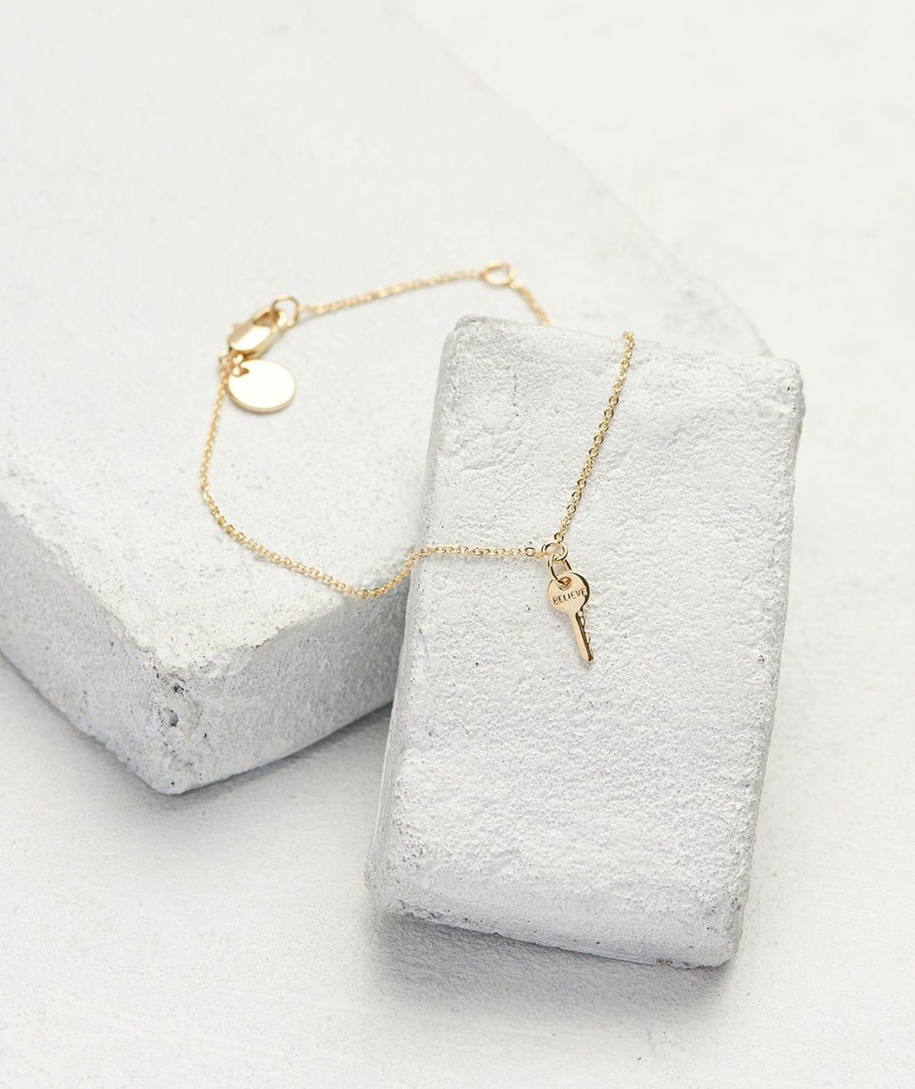 Gk Believe Gold Mini Key Bracelets 002