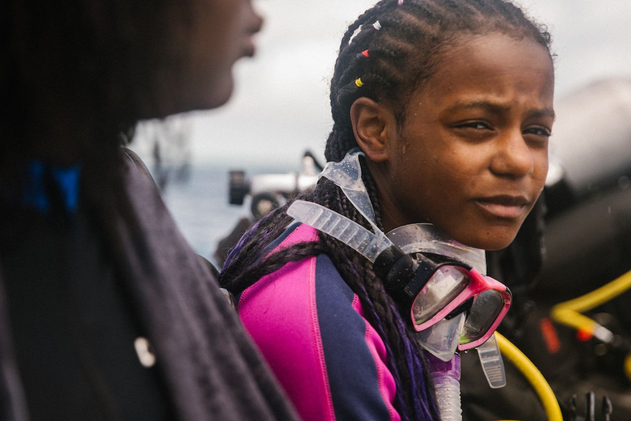 DWJ BLACK GIRLS DIVE FINAL 0955