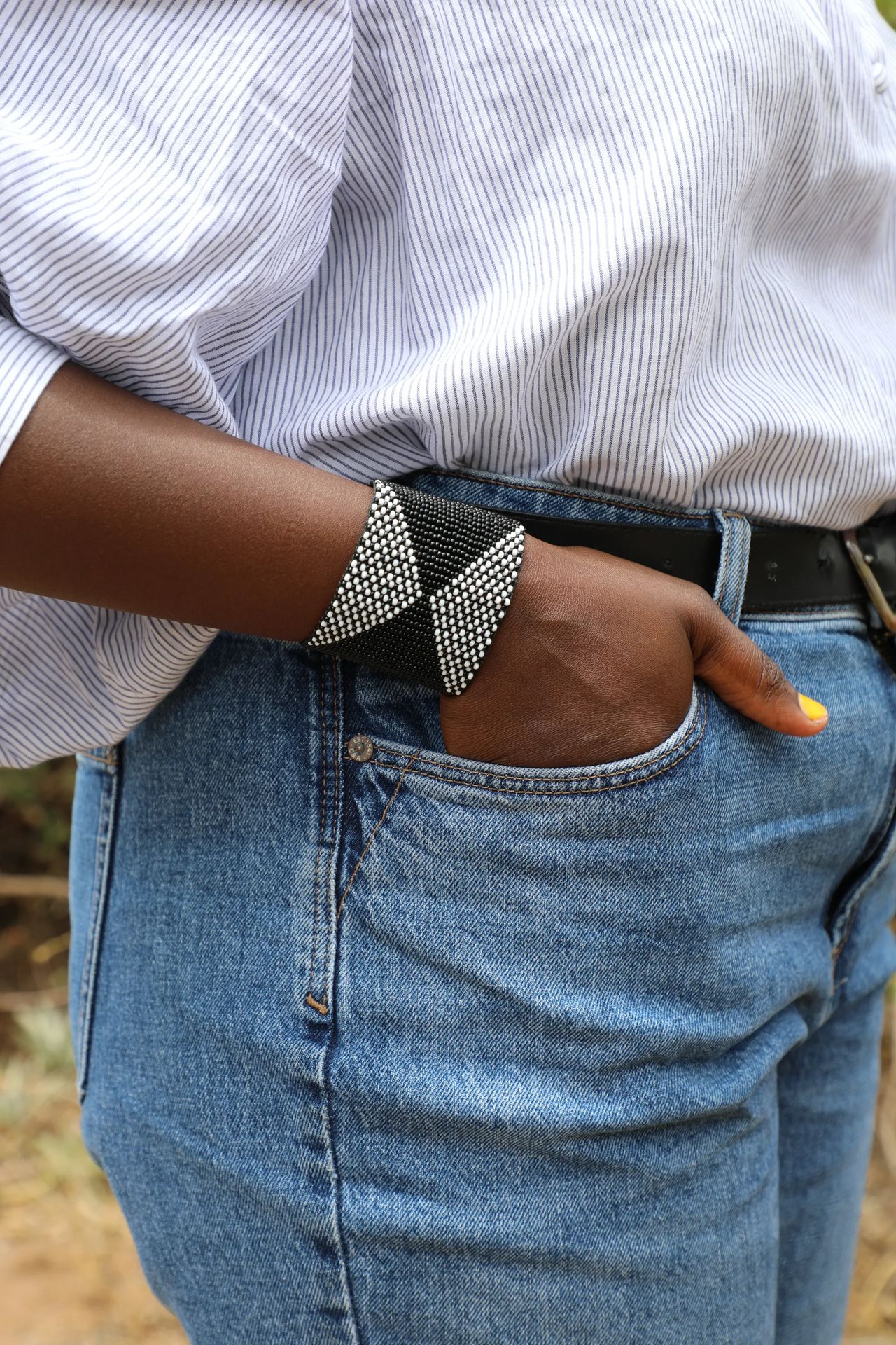 Cuff Black 1